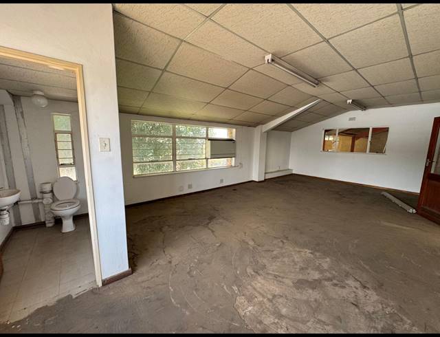 289M² WAREHOUSE TO LET IN ROBERTVILLE